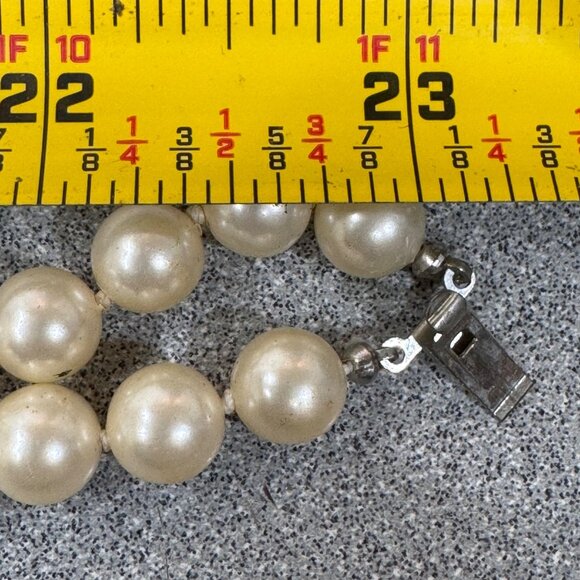 Vintage Marvella Double Strand Faux Pearl Necklace Fancy Flower Rhinestone Clasp - Picture 6 of 9